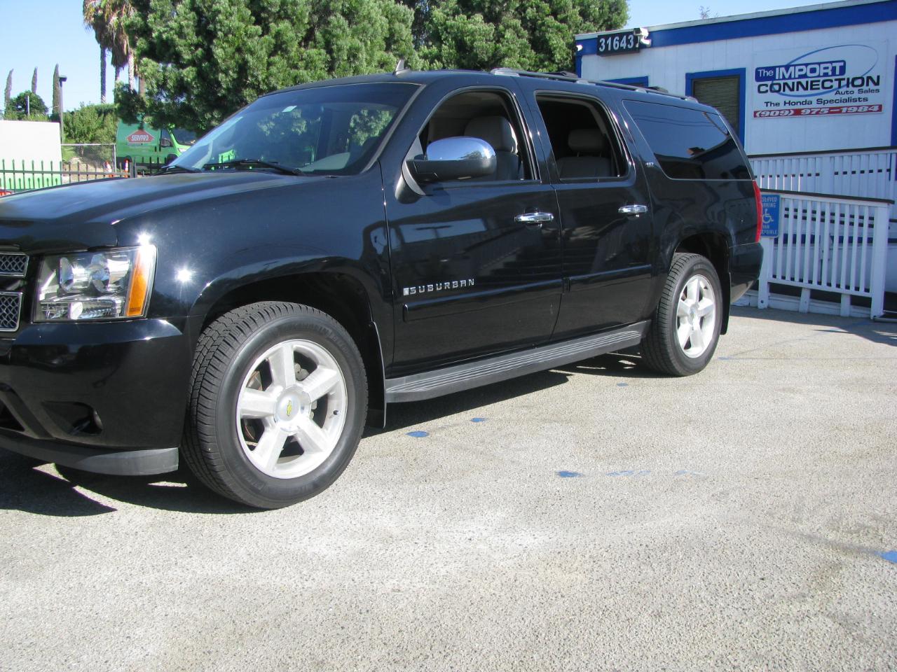 Chevrolet Suburban 4WD 4dr 1500 LTZ 2007
