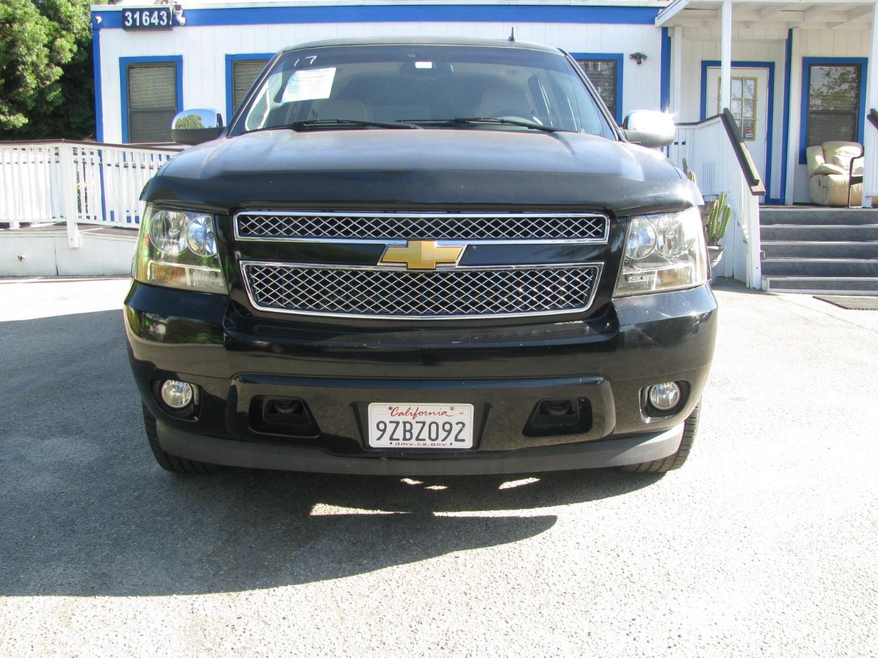 Chevrolet Suburban 4WD 4dr 1500 LTZ 2007