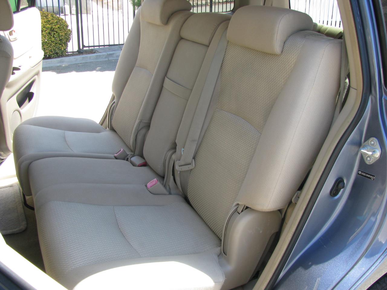 Toyota Highlander 4dr 4-Cyl (Natl) 2004
