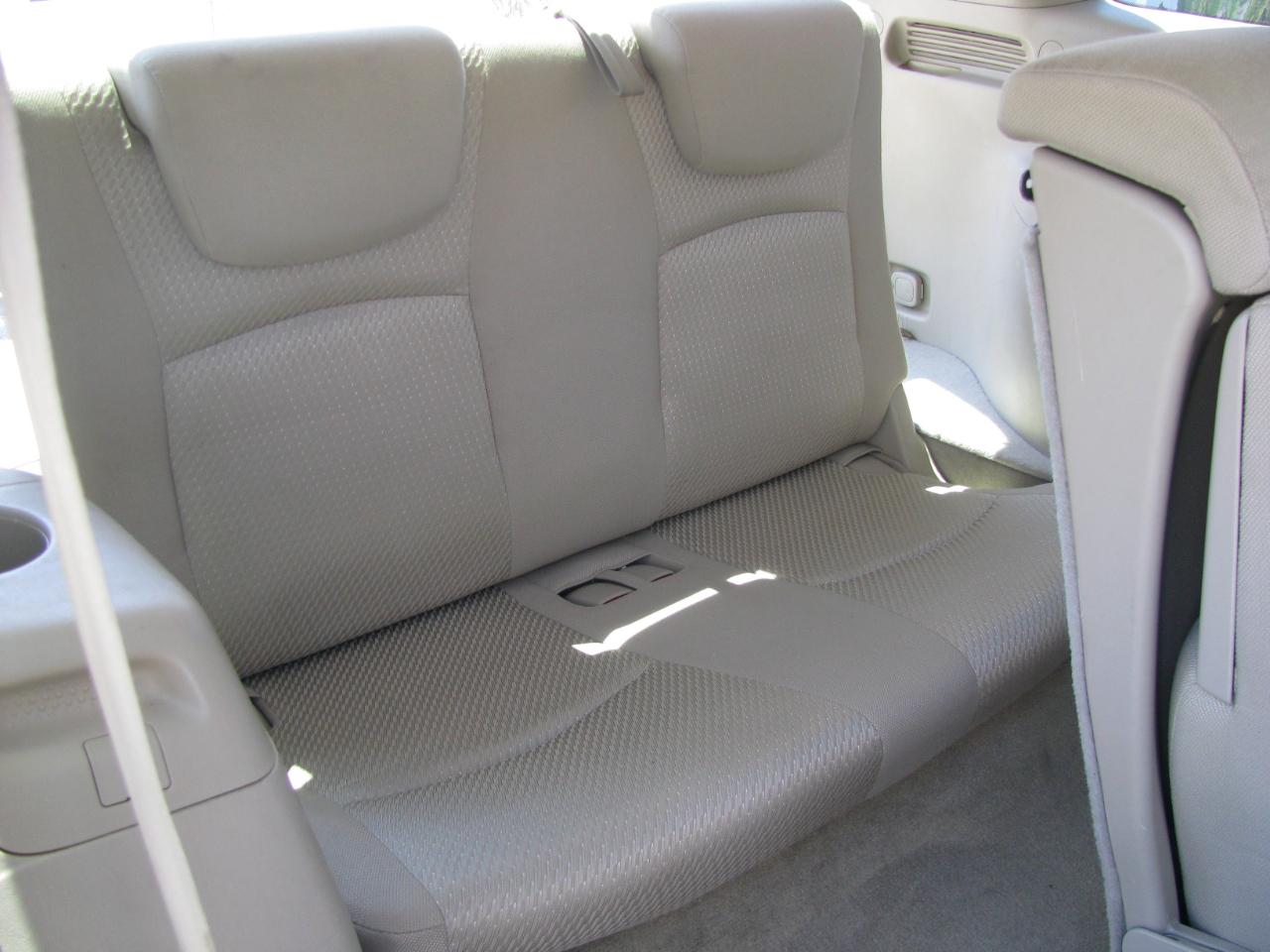 Toyota Highlander 4dr 4-Cyl (Natl) 2004