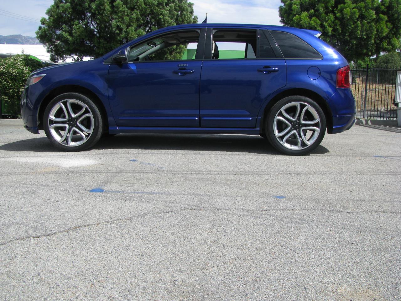 2013 Ford Edge 4dr Sport FWD