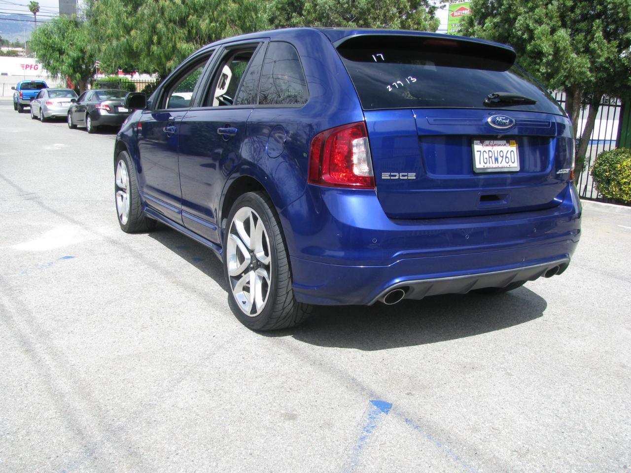 Ford Edge 4dr Sport FWD 2013