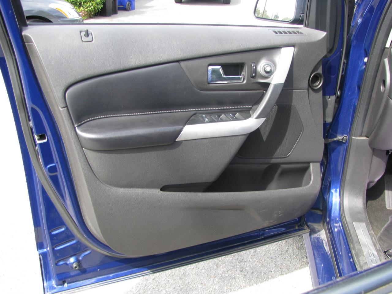 Ford Edge 4dr Sport FWD 2013