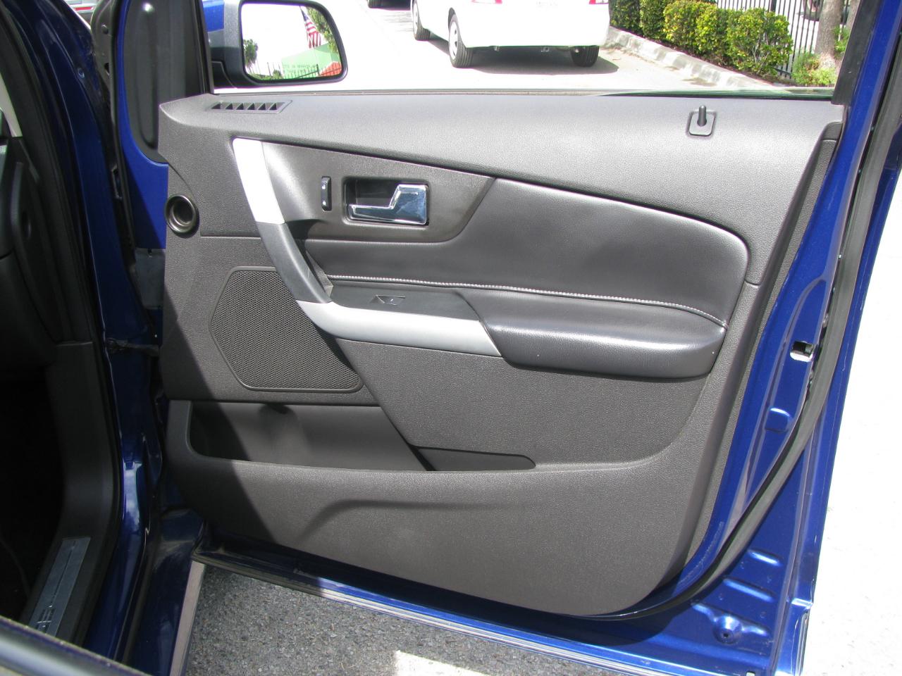 Ford Edge 4dr Sport FWD 2013