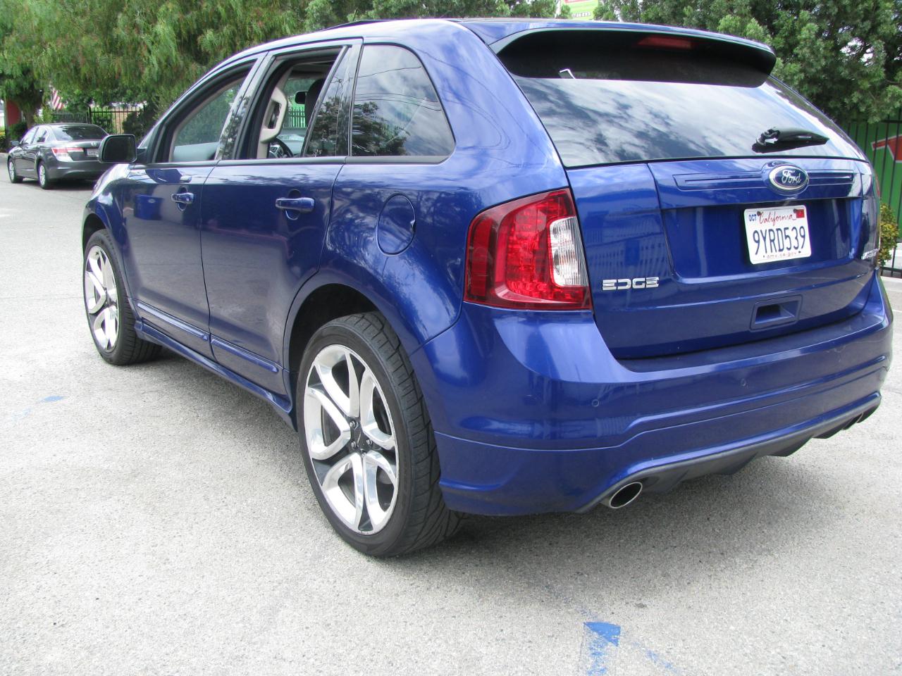 Ford Edge 4dr Sport FWD 2013