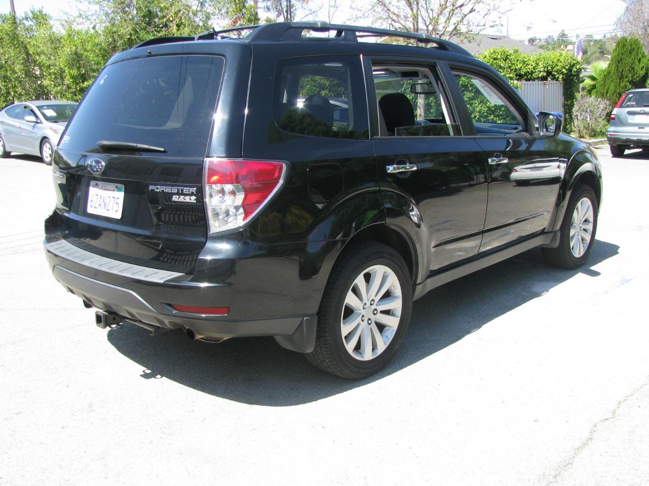 Subaru Forester 4dr Auto 2.5X Premium 2013