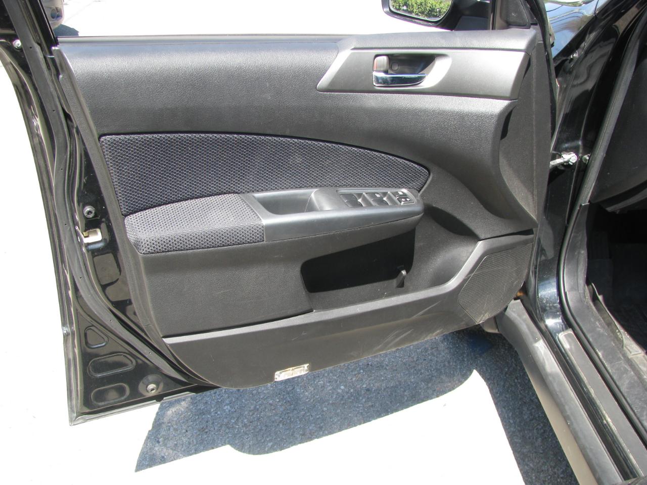 Subaru Forester 4dr Auto 2.5X Premium 2013