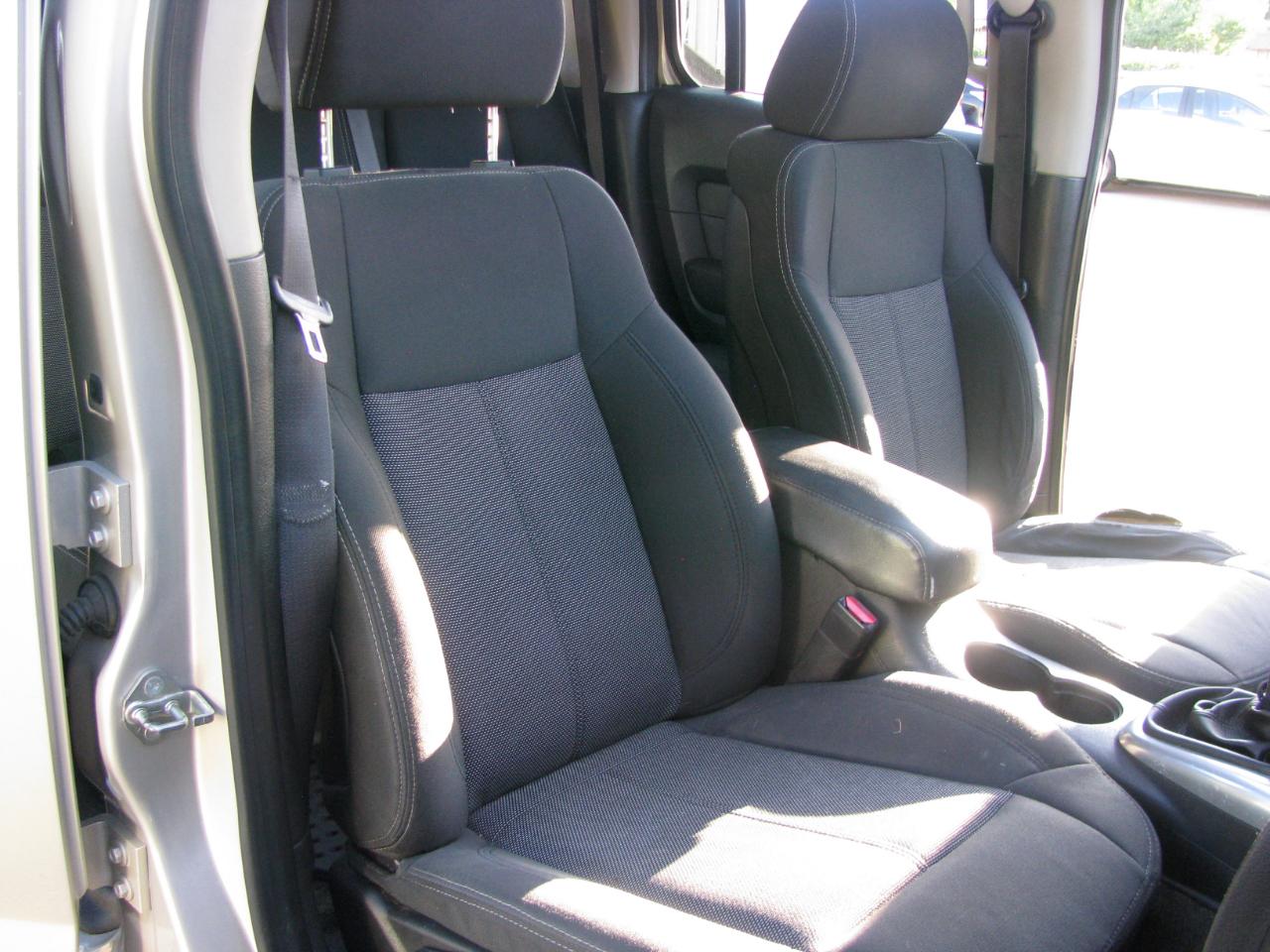 HUMMER H3 4dr 4WD SUV 2006