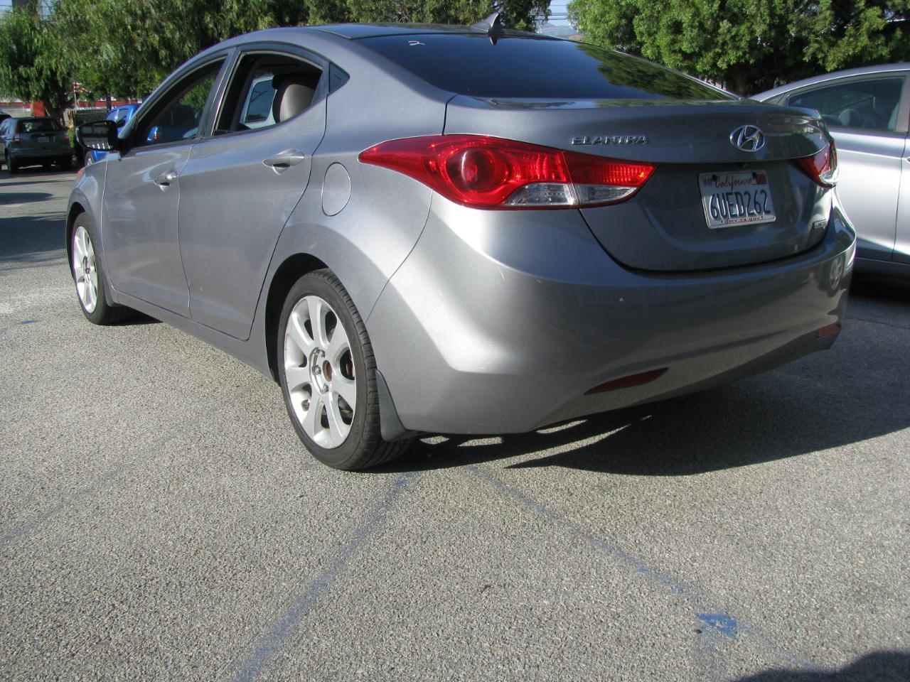 Hyundai Elantra 4dr Sdn Auto Limited PZEV (Ulsan Plant) 2012