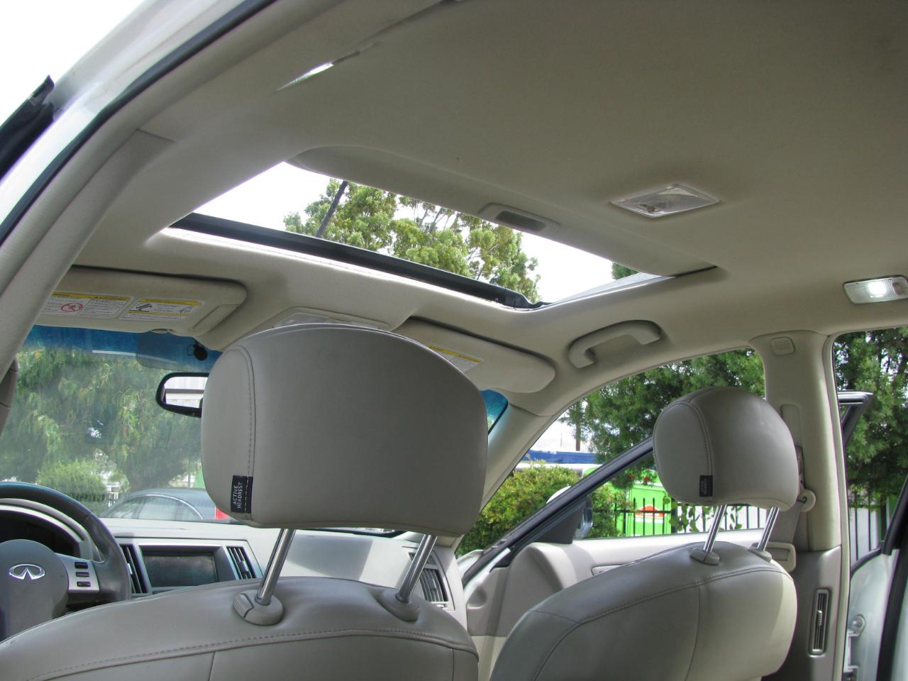 Infiniti FX35 4dr 2WD 2004