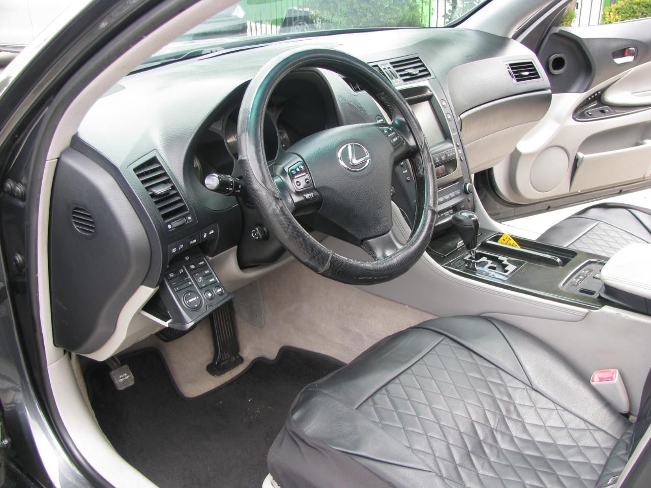Lexus GS 300 4dr Sdn RWD 2006