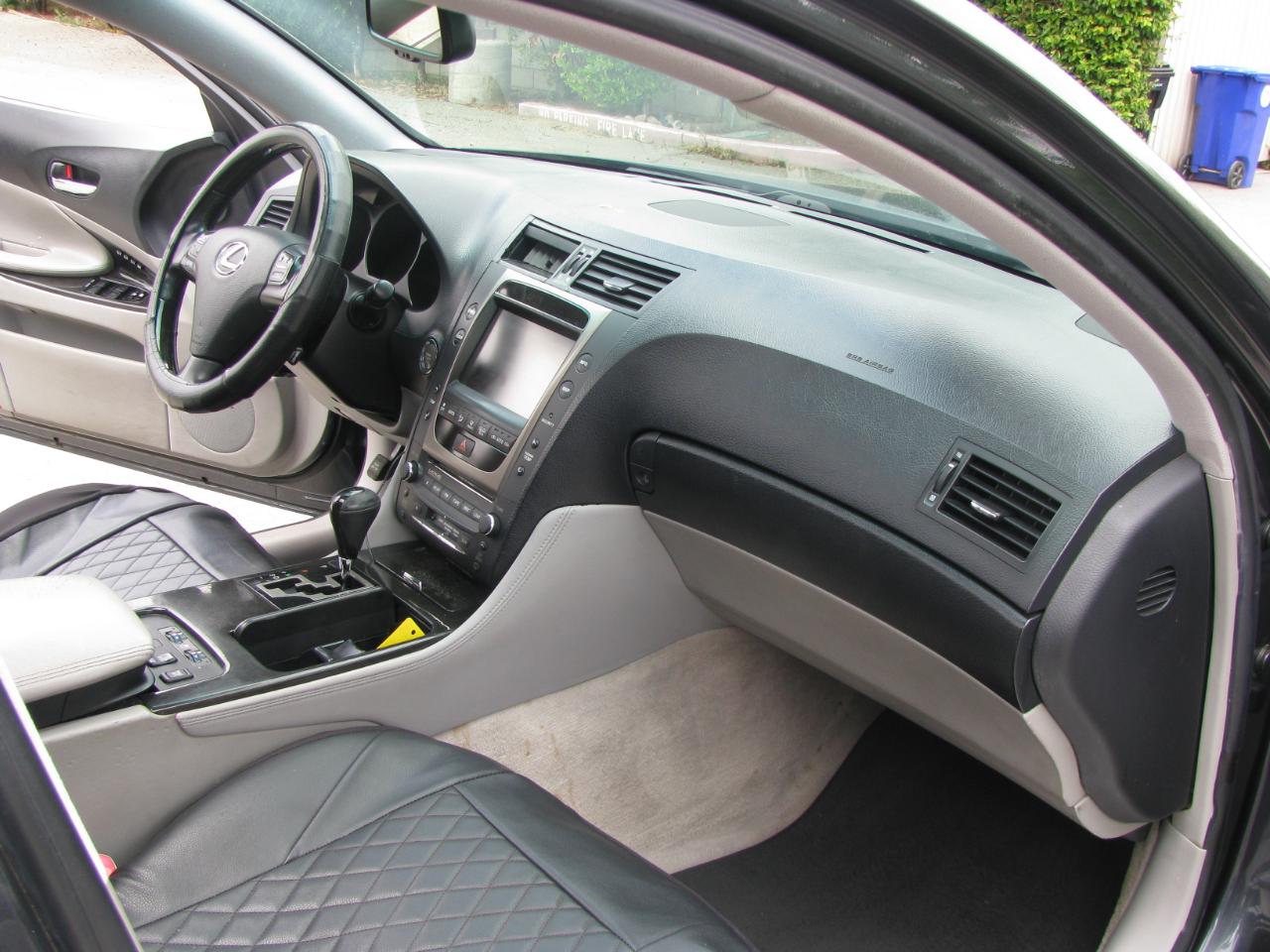 Lexus GS 300 4dr Sdn RWD 2006