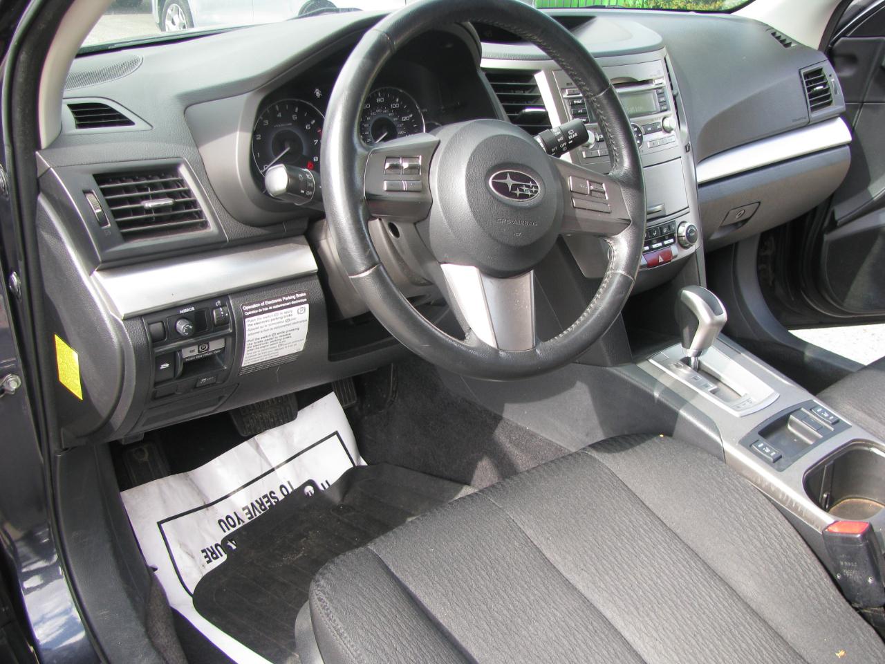 Subaru Outback 4dr Wgn H4 Auto 2.5i Premium All-Weather 2010