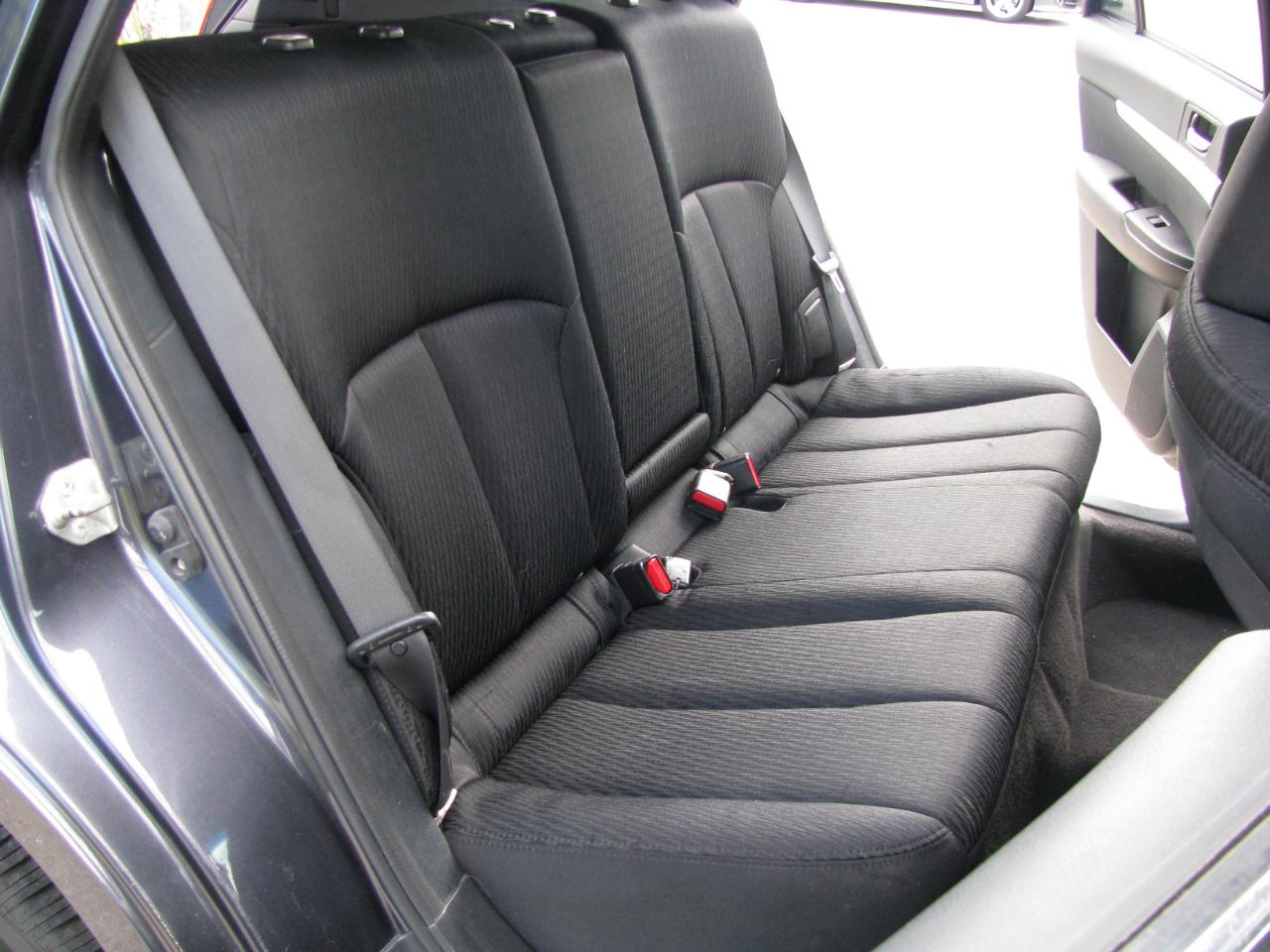 Subaru Outback 4dr Wgn H4 Auto 2.5i Premium All-Weather 2010