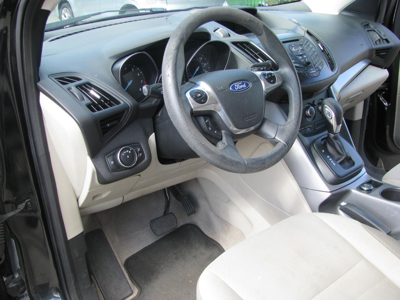 Ford Escape FWD 4dr SE 2015