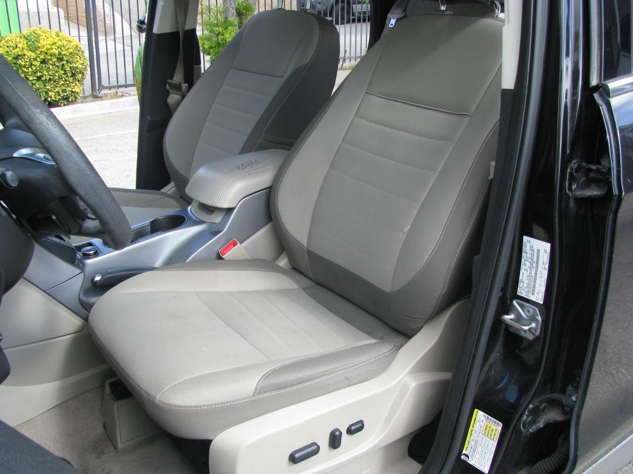 Ford Escape FWD 4dr SE 2015