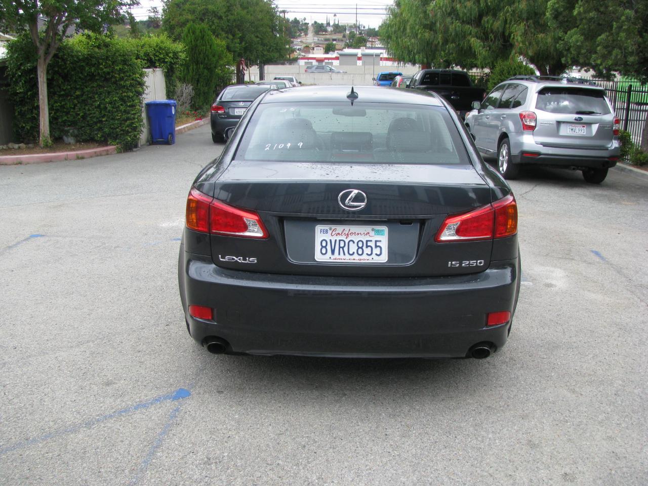 Lexus IS 250 4dr Sport Sdn Auto RWD 2009