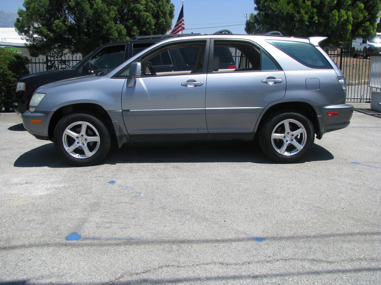 2002 Lexus RX 300 4dr SUV 4WD
