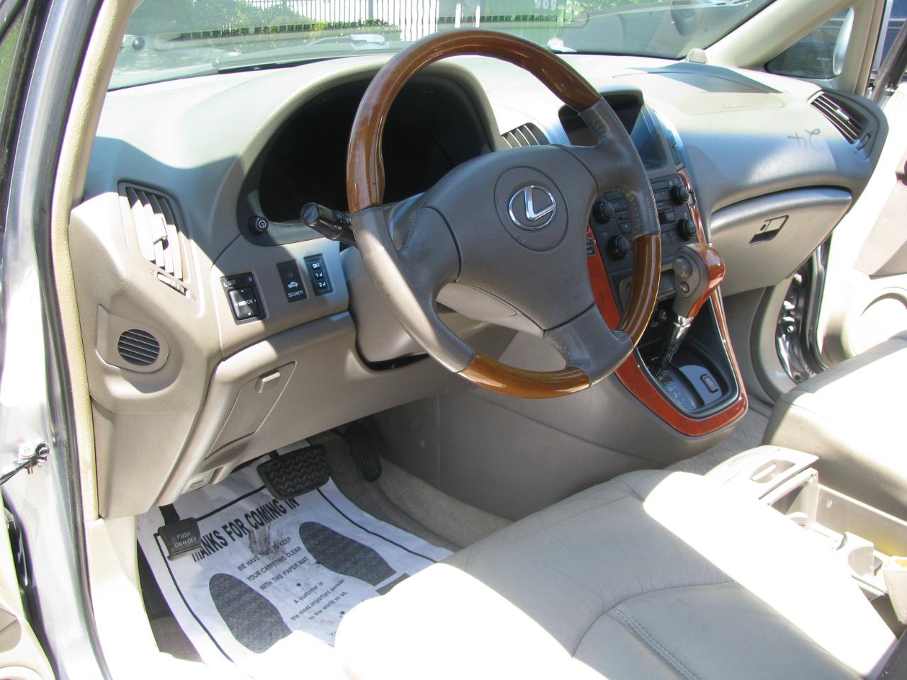 Lexus RX 300 4dr SUV 4WD 2002