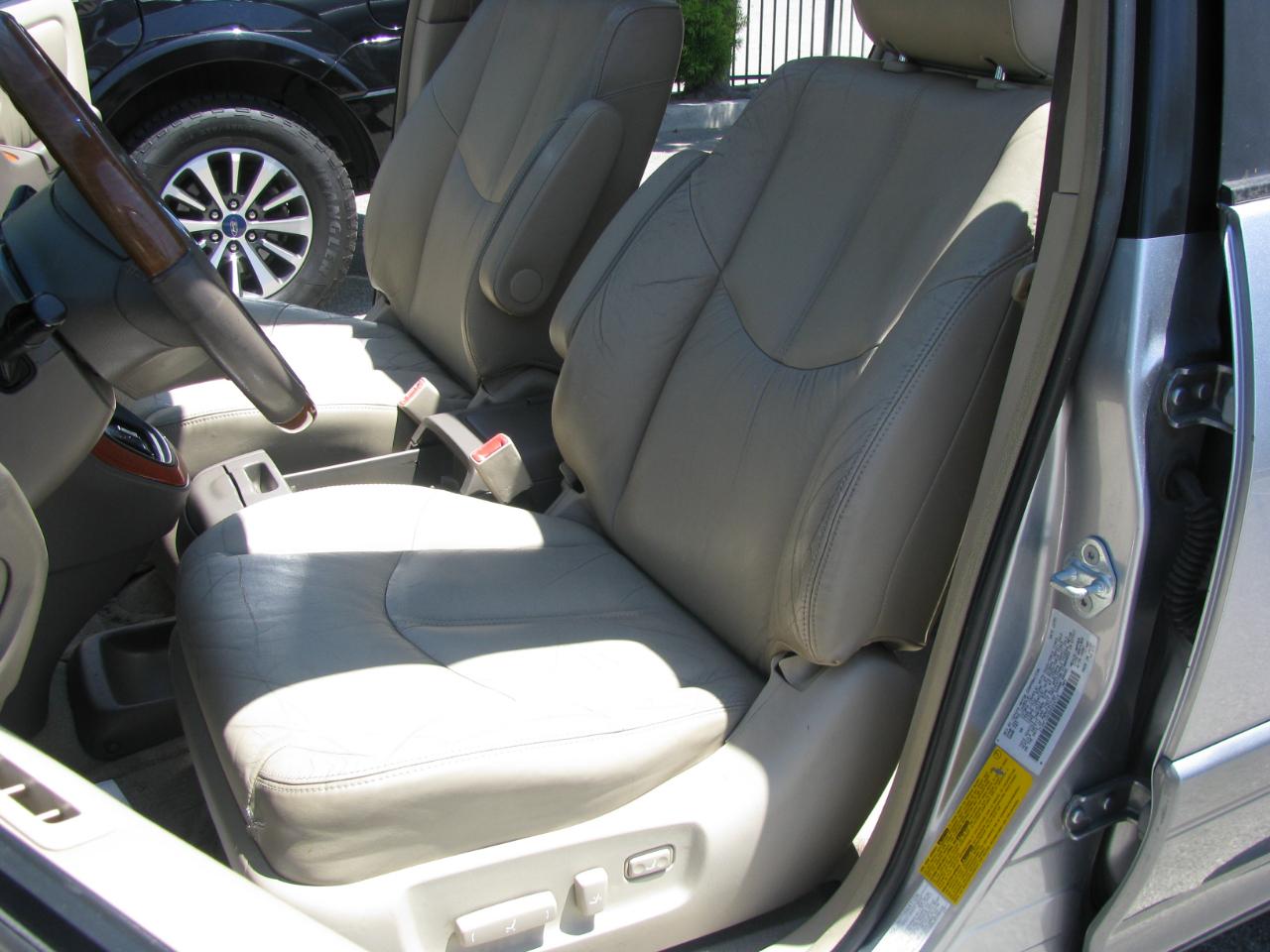 Lexus RX 300 4dr SUV 4WD 2002