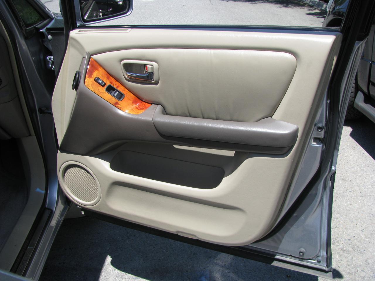 Lexus RX 300 4dr SUV 4WD 2002