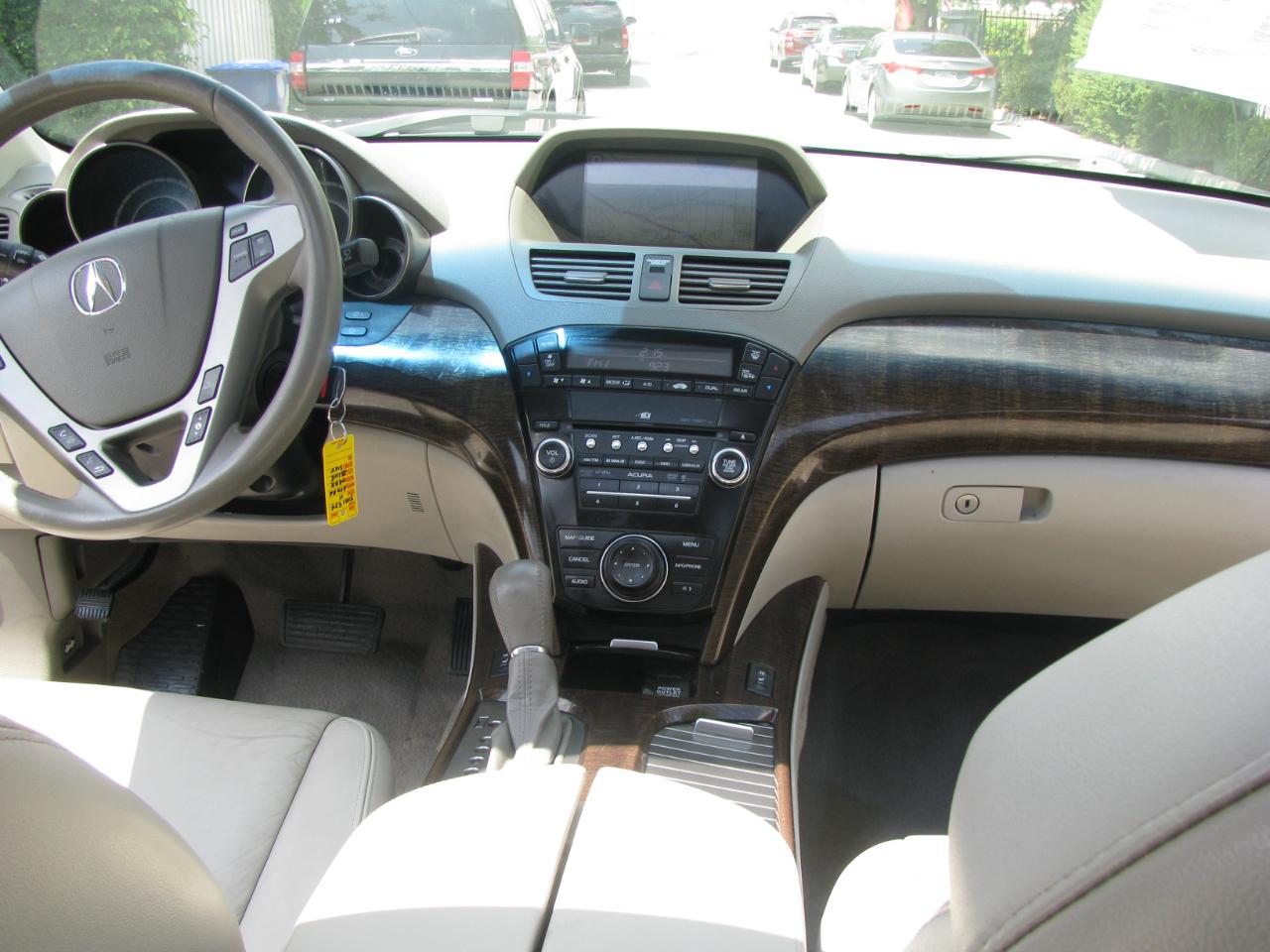 Acura MDX AWD 4dr Tech Pkg 2011