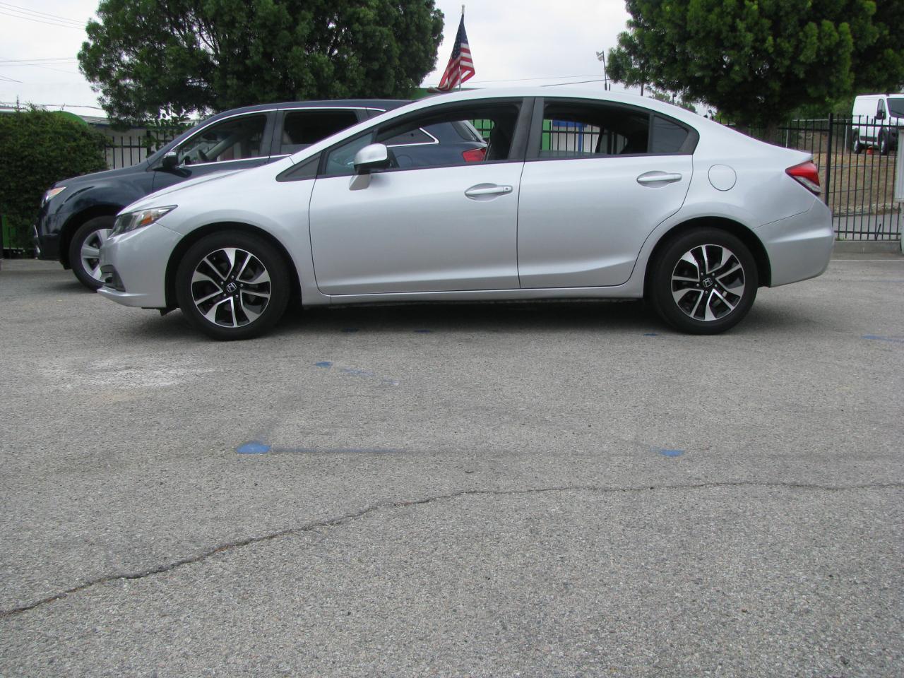 2013 Honda Civic Sdn 4dr Auto EX