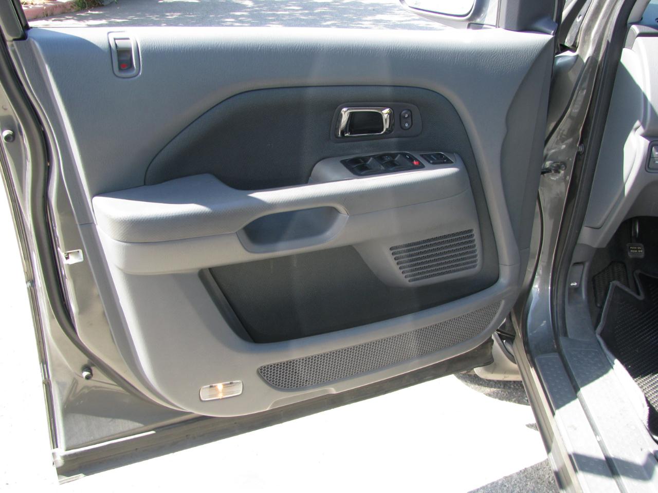Honda Pilot 2WD 4dr VP 2008