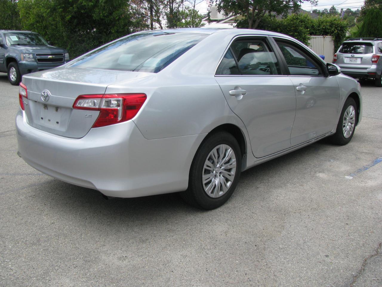 Toyota Camry 2014.5 4dr Sdn I4 Auto LE (Natl) 2014