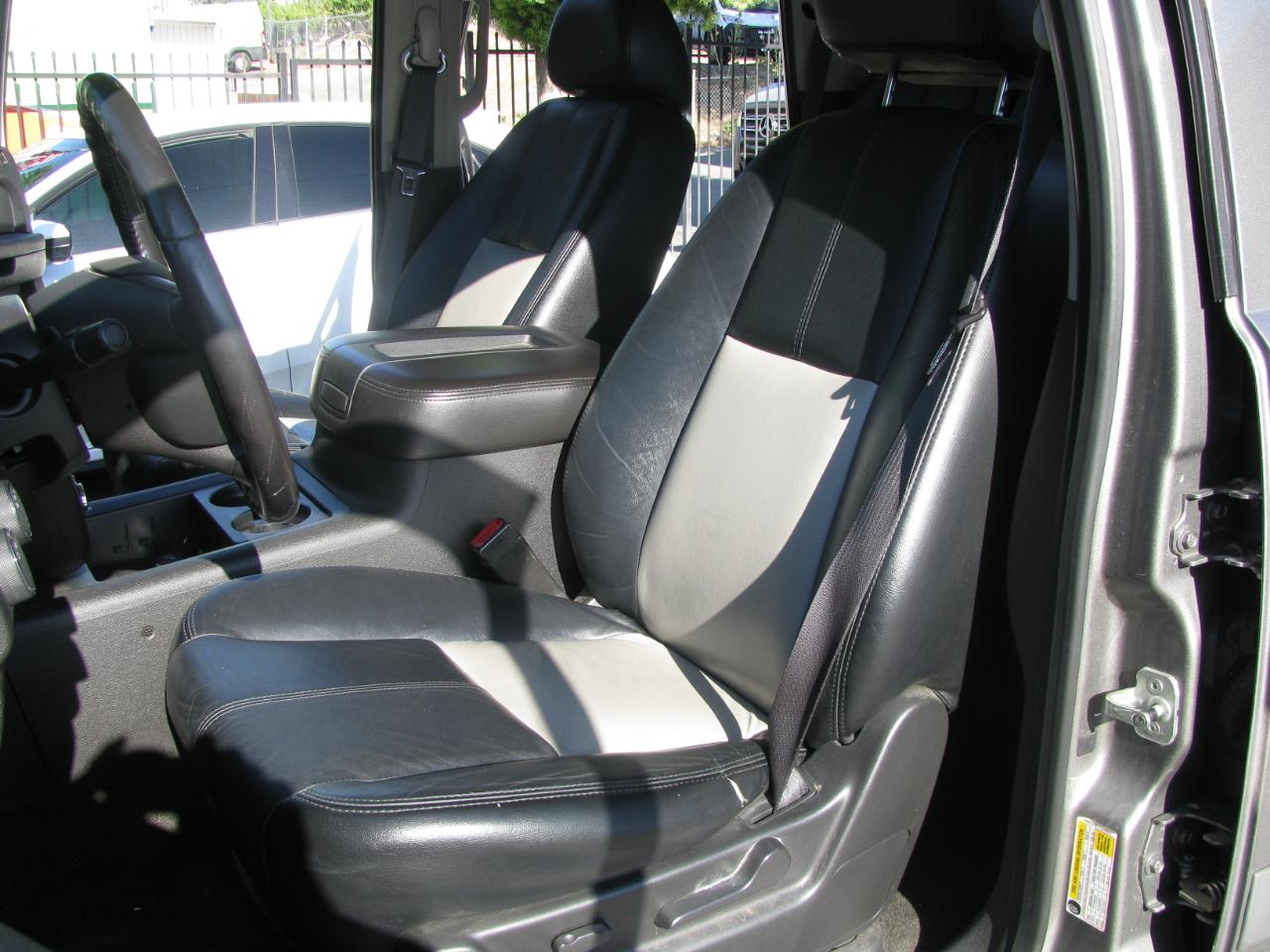 Chevrolet Tahoe 4WD 4dr 1500 LT 2007