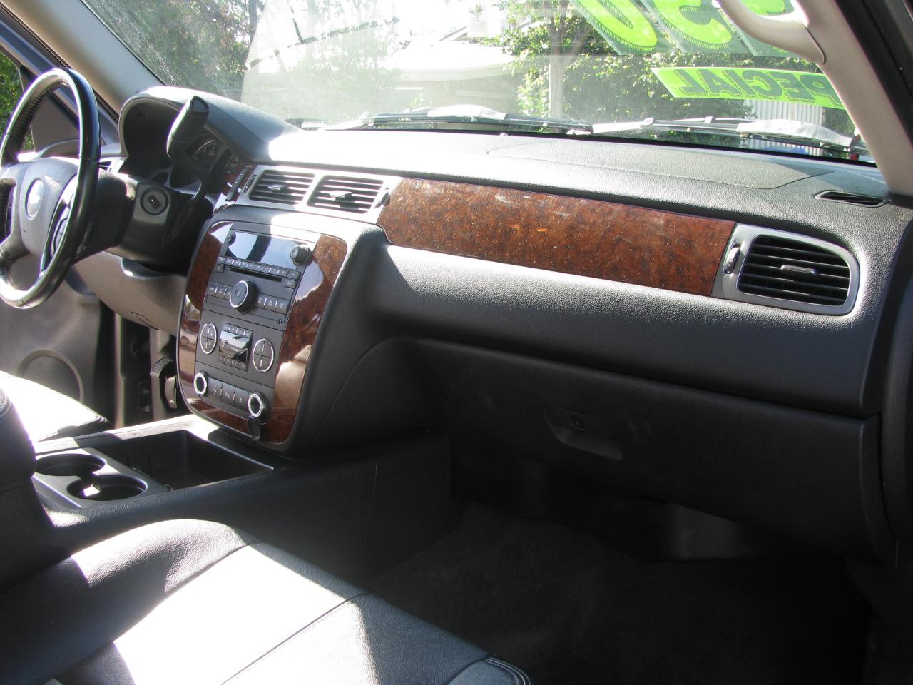 Chevrolet Tahoe 4WD 4dr 1500 LT 2007