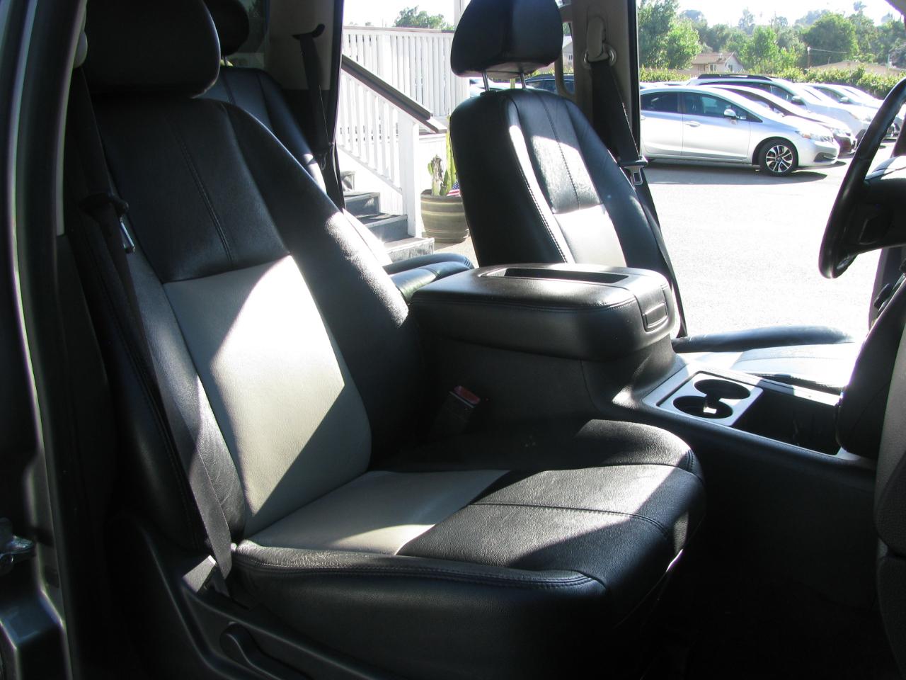 Chevrolet Tahoe 4WD 4dr 1500 LT 2007