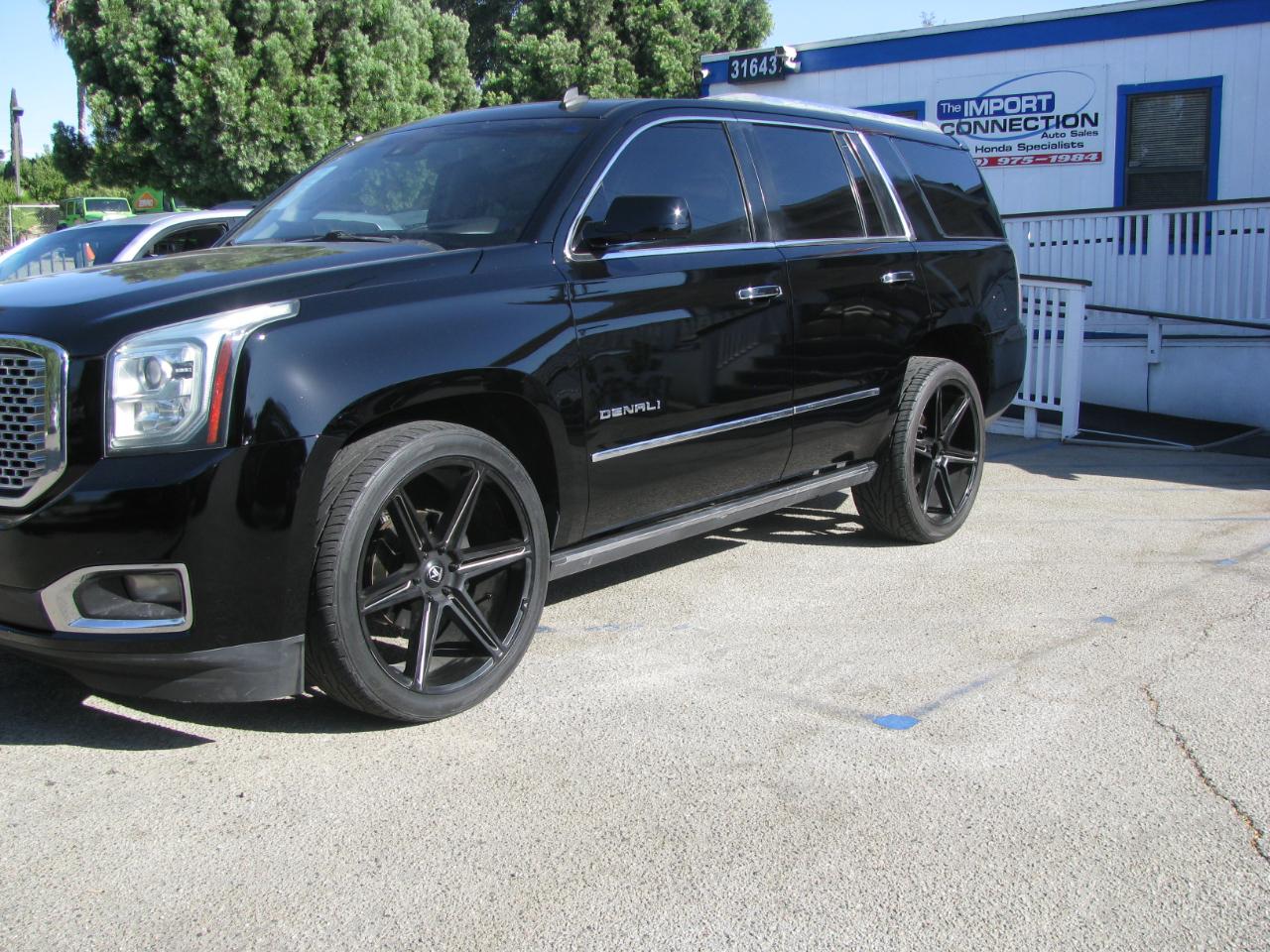 GMC Yukon 4WD 4dr Denali 2015