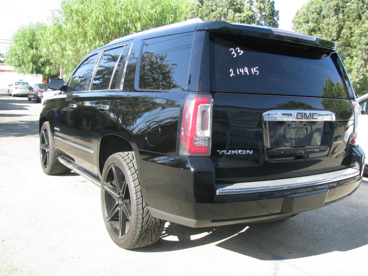 GMC Yukon 4WD 4dr Denali 2015