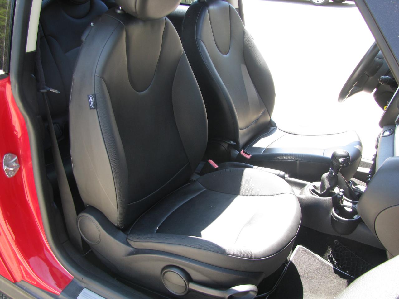 MINI Cooper Hardtop 2dr Cpe 2012