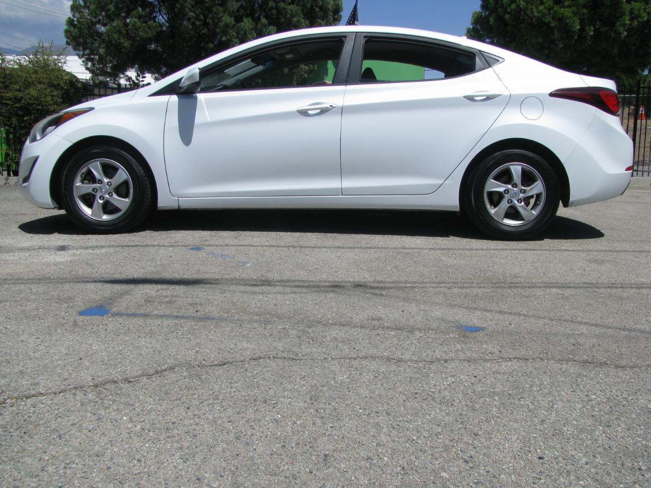 2015 Hyundai Elantra 4dr Sdn Auto SE (Alabama Plant)