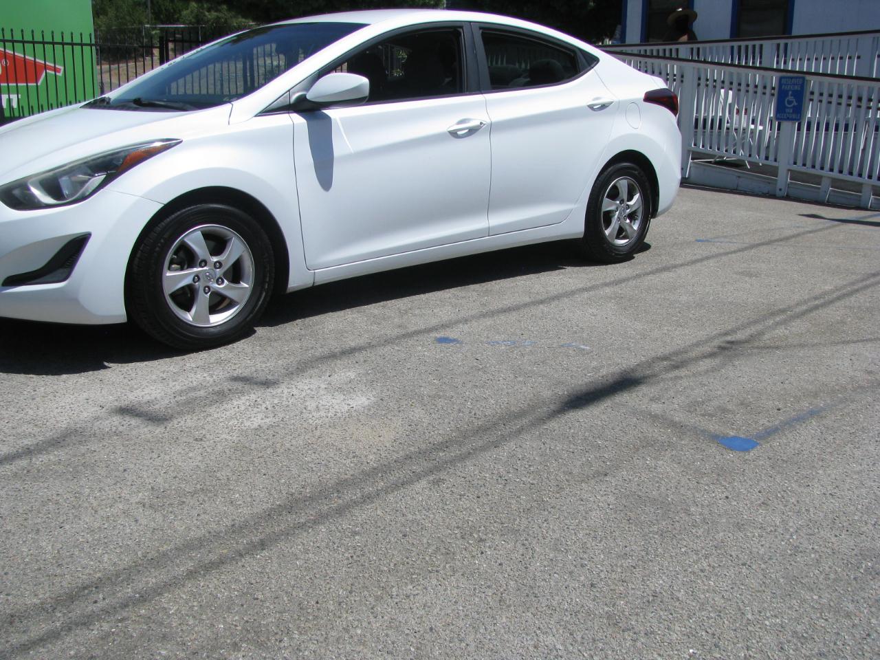Hyundai Elantra 4dr Sdn Auto SE (Alabama Plant) 2015