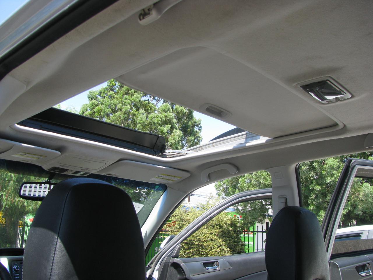 Subaru Forester 4dr Auto 2.5X Limited 2012