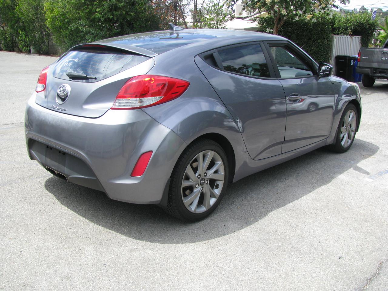 Hyundai Veloster 3dr Cpe Auto 2016