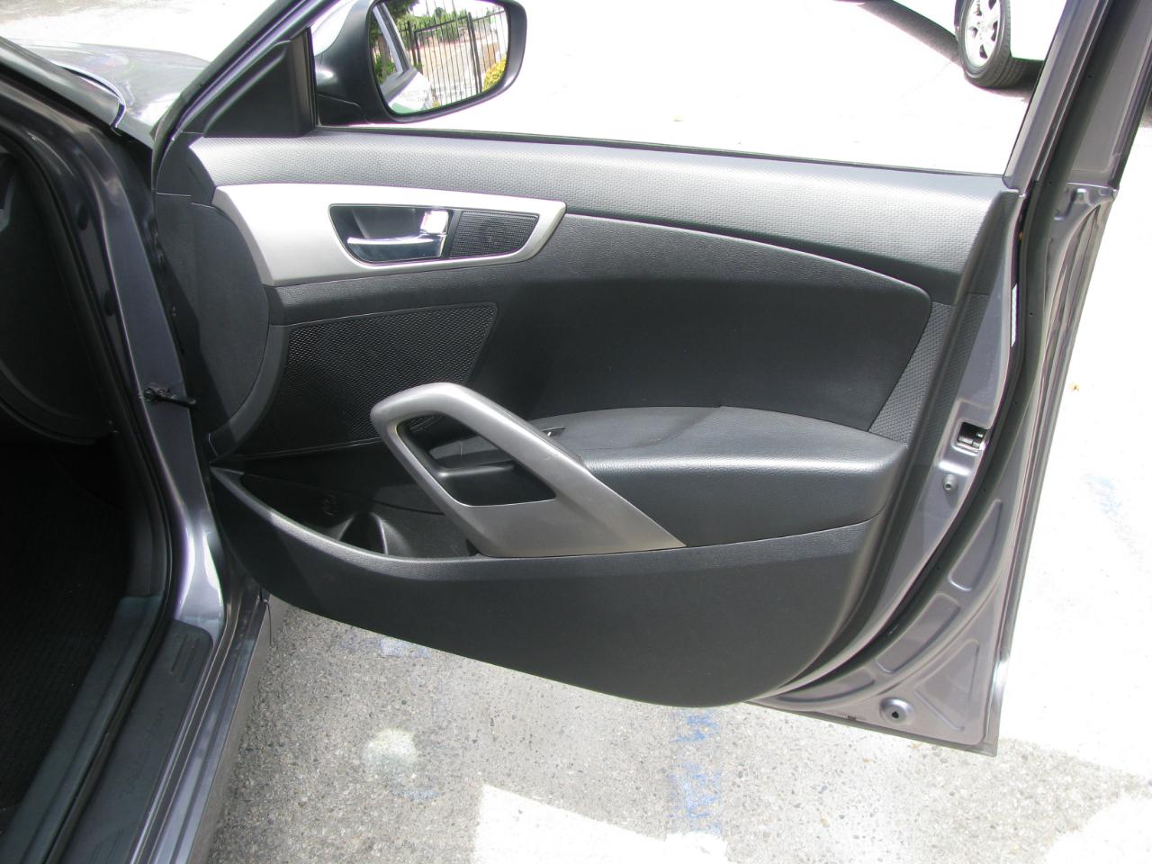 Hyundai Veloster 3dr Cpe Auto 2016
