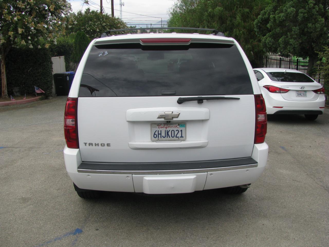 Chevrolet Tahoe 2WD 4dr 1500 LTZ 2009