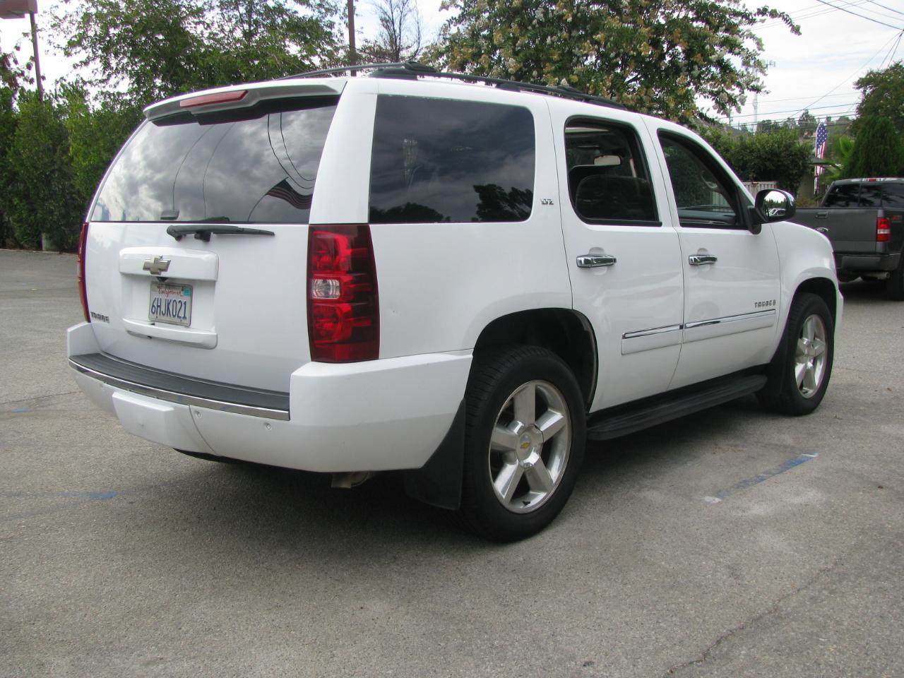 Chevrolet Tahoe 2WD 4dr 1500 LTZ 2009