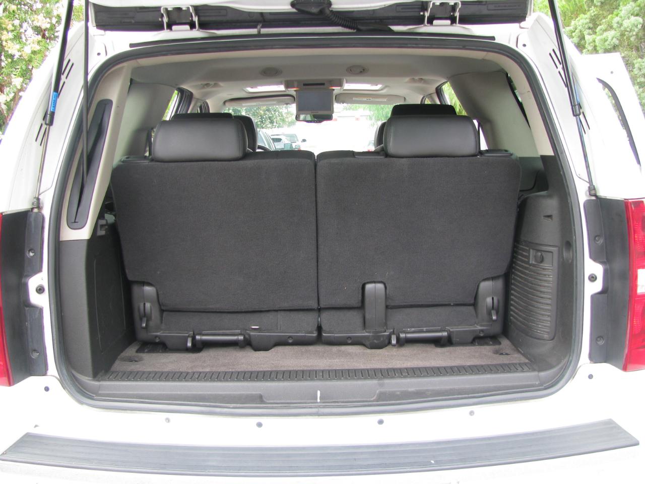 Chevrolet Tahoe 2WD 4dr 1500 LTZ 2009