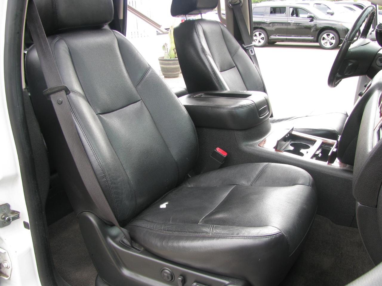 Chevrolet Tahoe 2WD 4dr 1500 LTZ 2009
