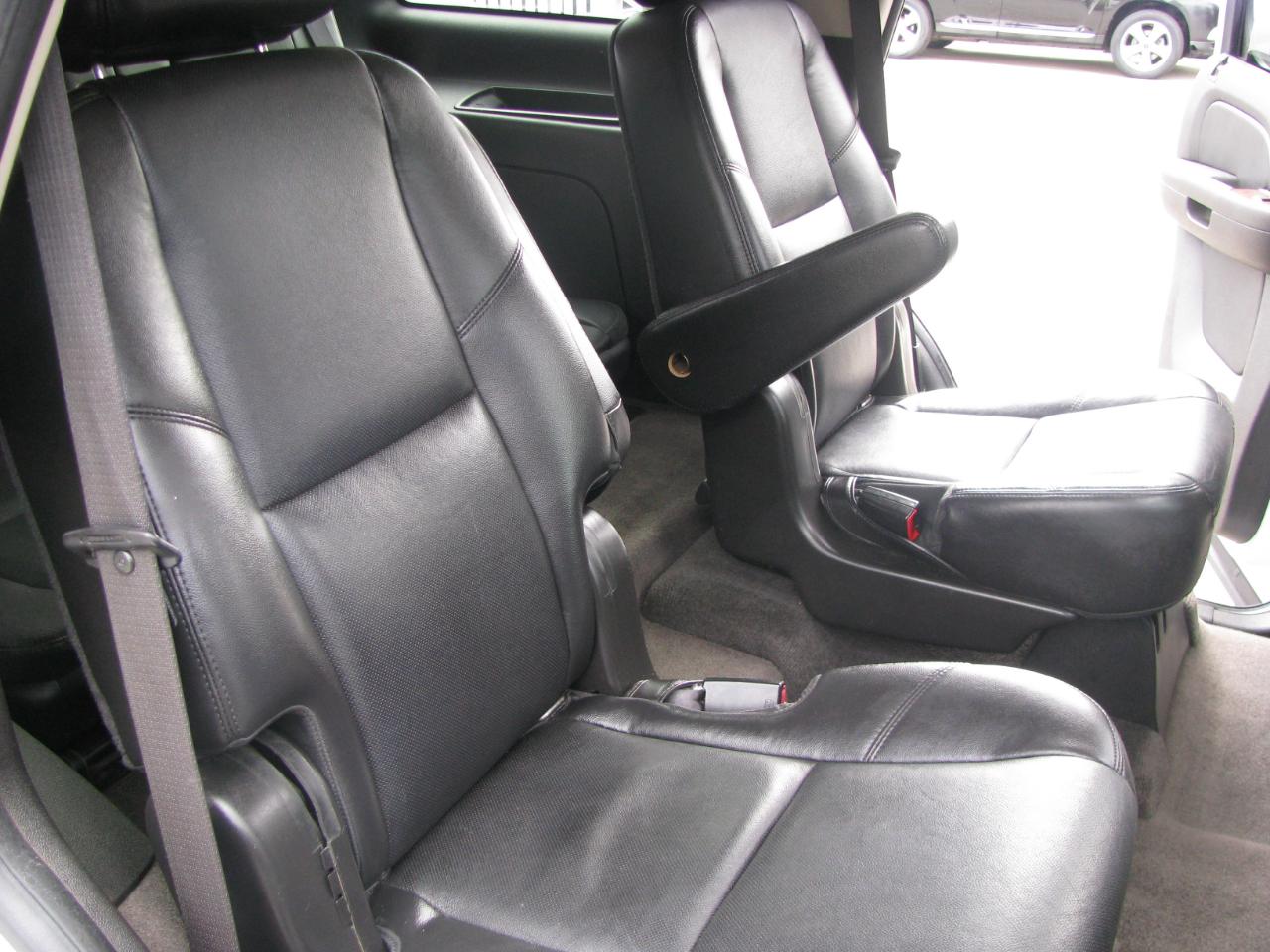 Chevrolet Tahoe 2WD 4dr 1500 LTZ 2009