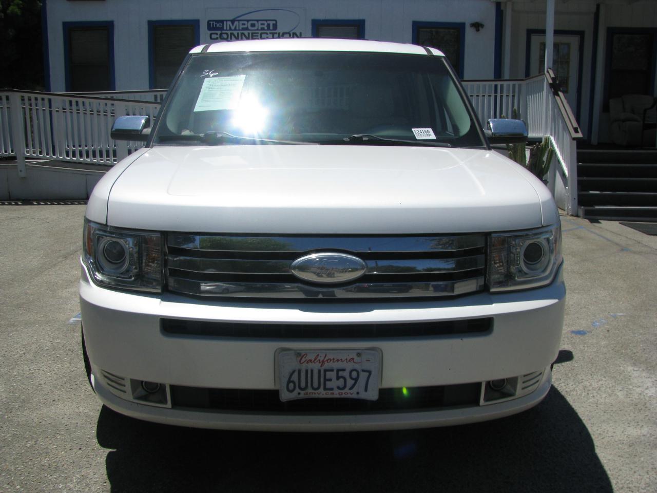 Ford Flex 4dr Titanium FWD 2012