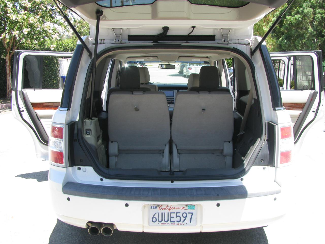 Ford Flex 4dr Titanium FWD 2012