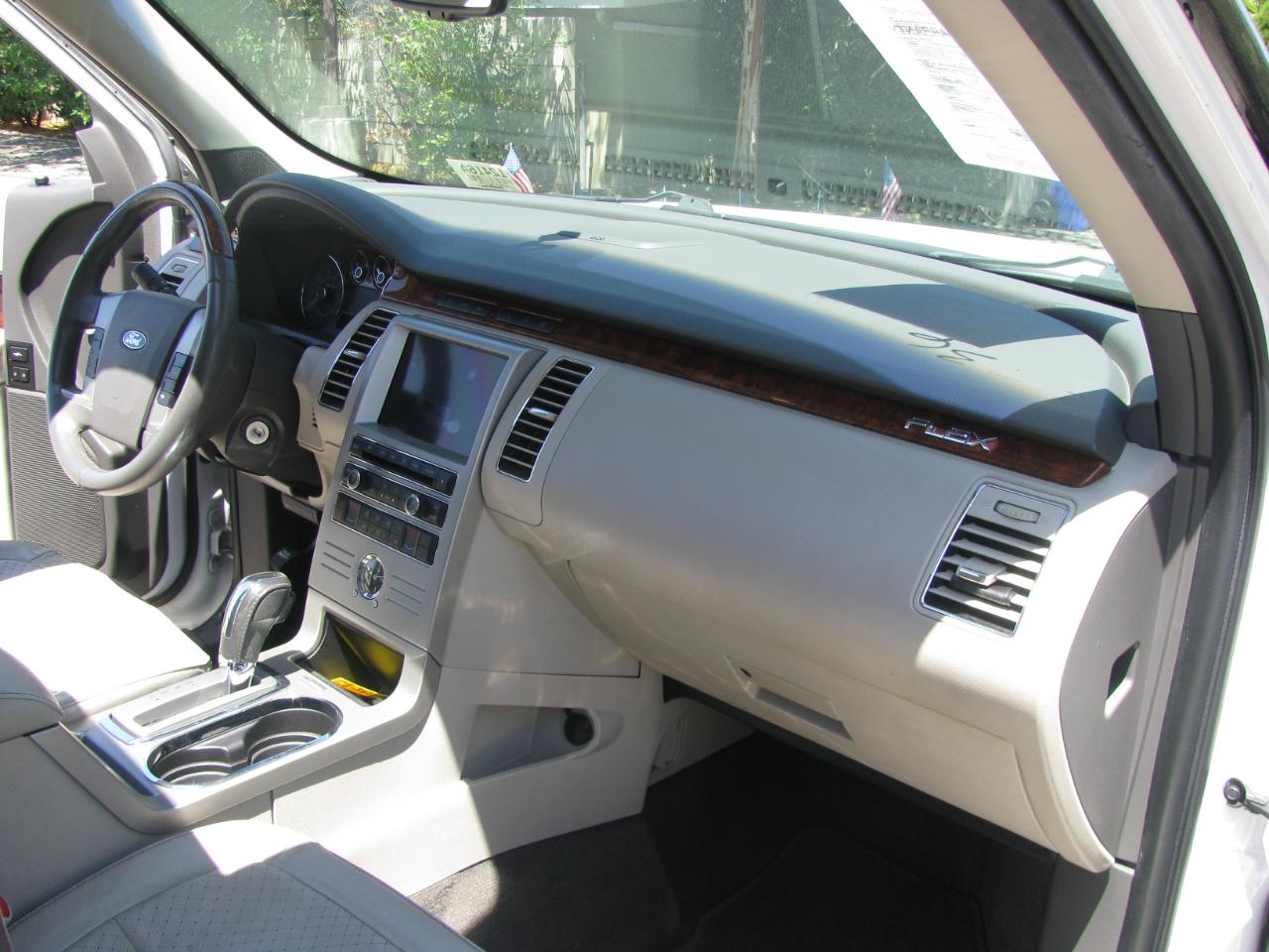 Ford Flex 4dr Titanium FWD 2012