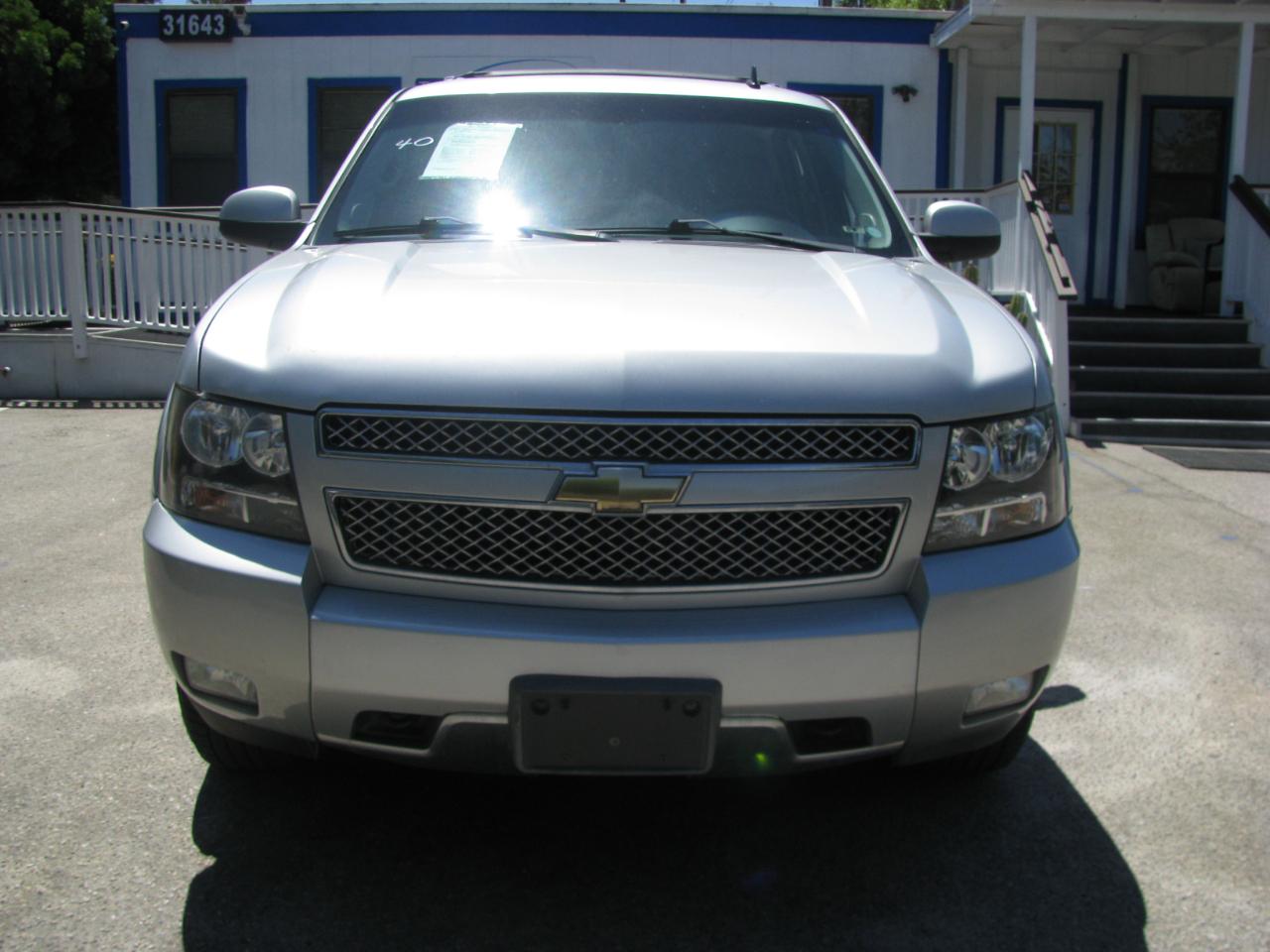 Chevrolet Tahoe 4WD 4dr 1500 LT 2011