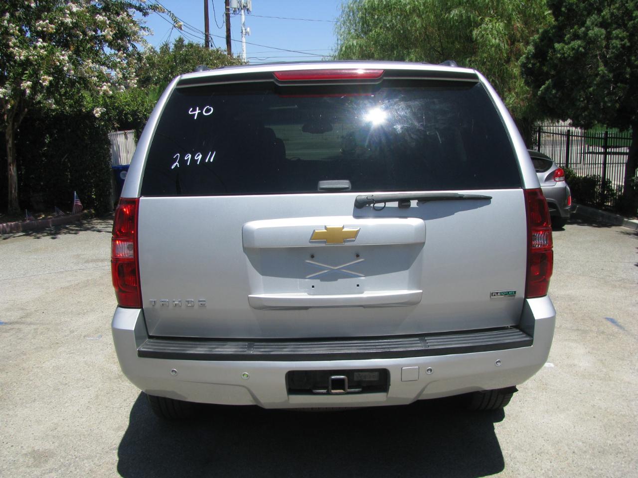 Chevrolet Tahoe 4WD 4dr 1500 LT 2011
